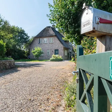 Dom wakacyjny Hideaway Borgsum